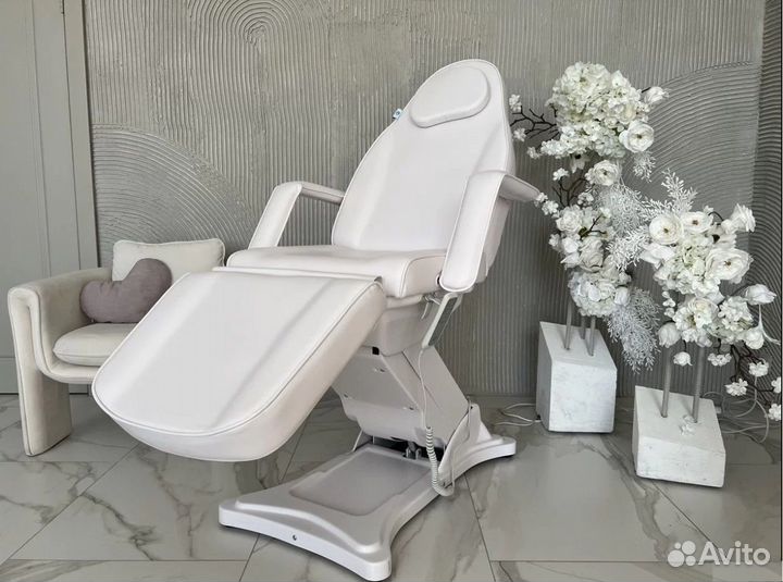 Косметологическое кресло Aurora, 3 мотора (1775)