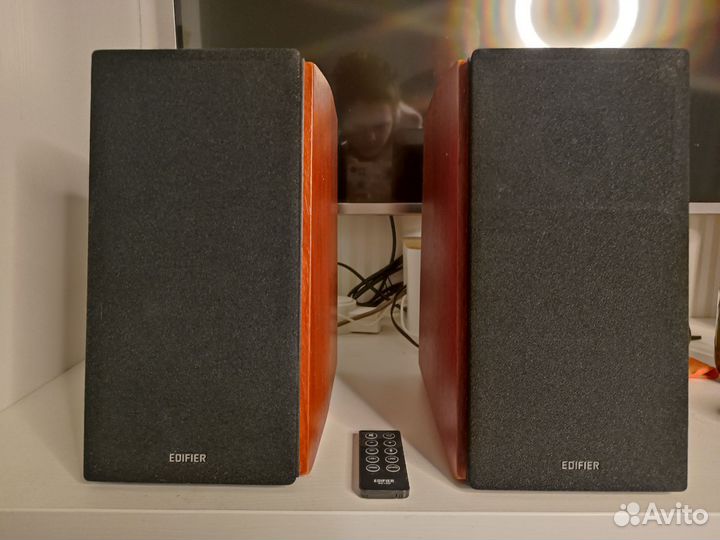 Колонки Edifier R2000DB