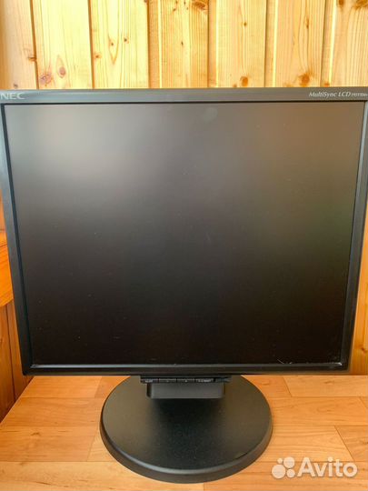 Монитор в рабочем состоянии