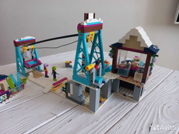 Lego Friends Горнолыжный курорт: подъемник