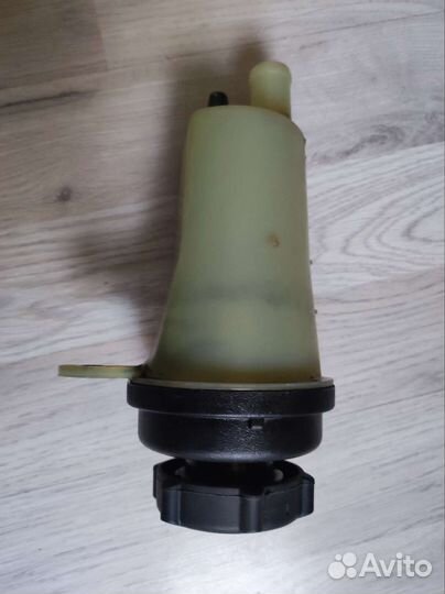 Бачек гур, Ford focus 2