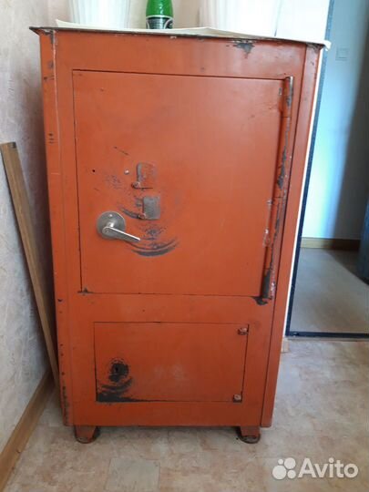 Сейф металлический СССР