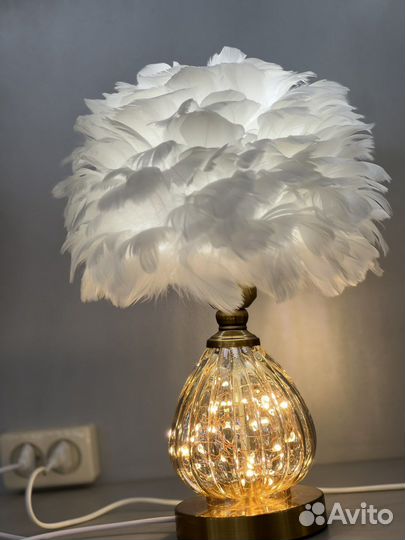 Лампа настольная