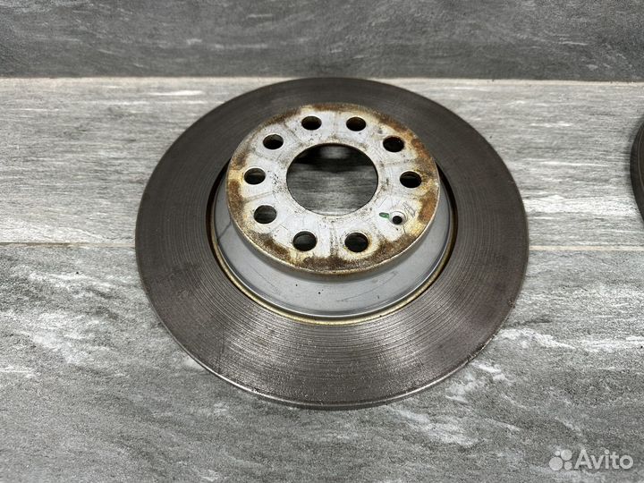 Задний тормозной диск Tiguan 2 Тигуан