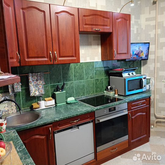 Кухонные гарнитуры угловые бу