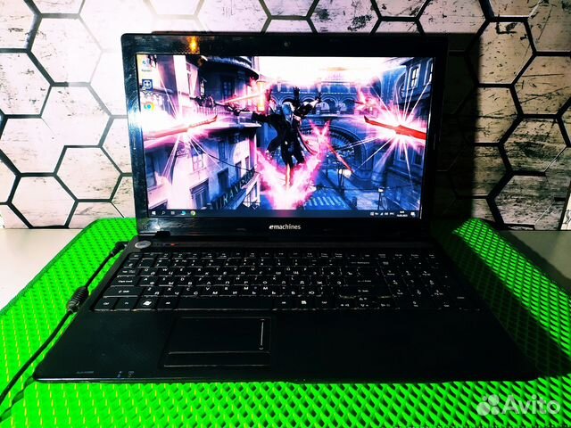 Acer Emachines E442 - 4 Ядра \ 3 Озу \ SSD