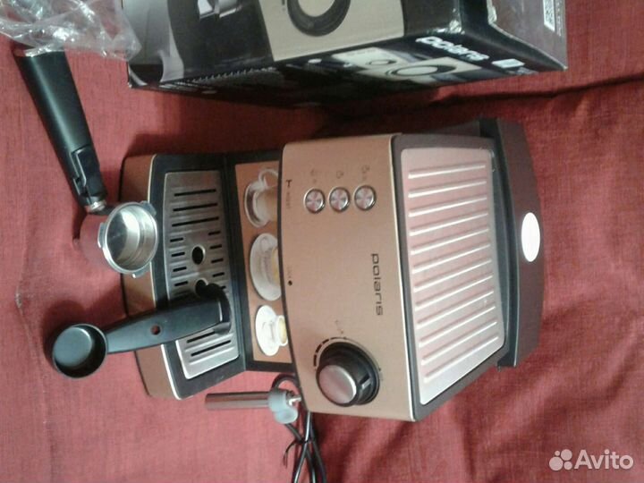 Кофеварка рожковая polaris PCM 1527E