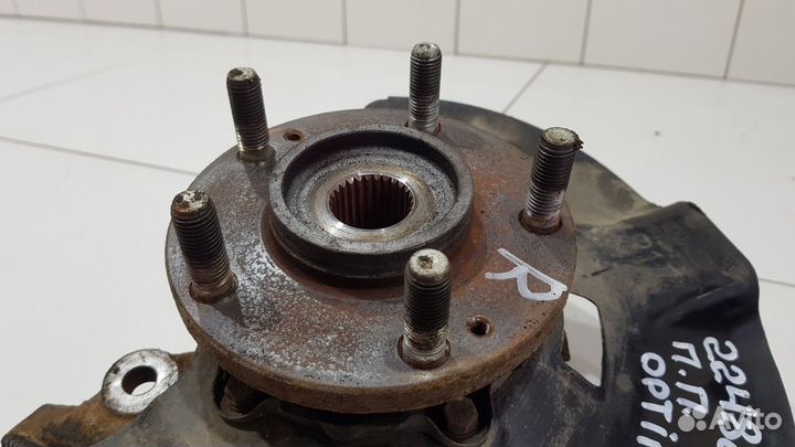 Кулак поворотный передний правый (Kia Optima)