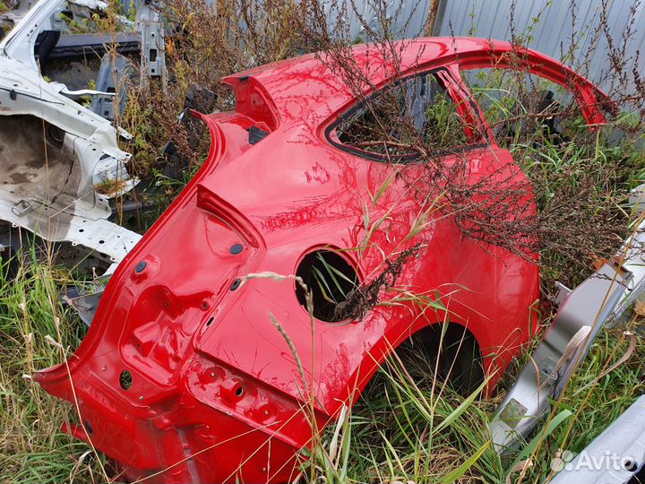 Крыло заднее правое опель астра Джей гтс