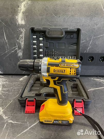 Шуруповерт dewalt 18v