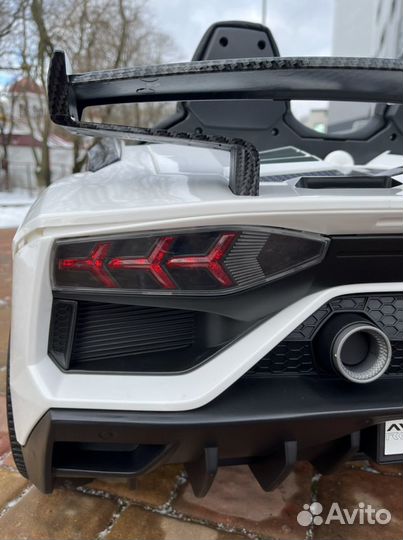 Детский электромобиль Lamborghini SVJ