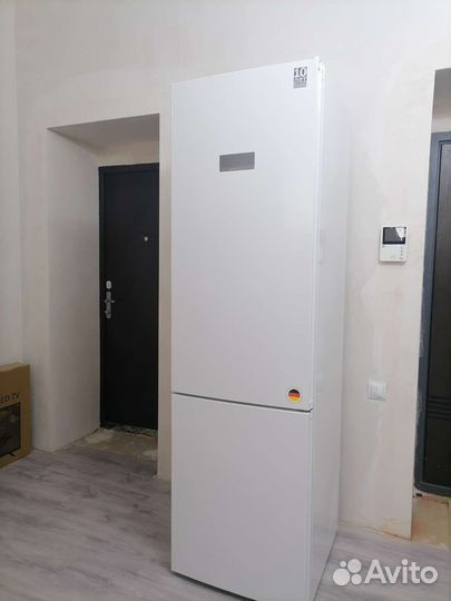 Холодильник Bosch новый 2 метра инвертор