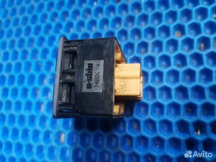 Кнопки прочие Mitsubishi Lancer 9 4G18 2006