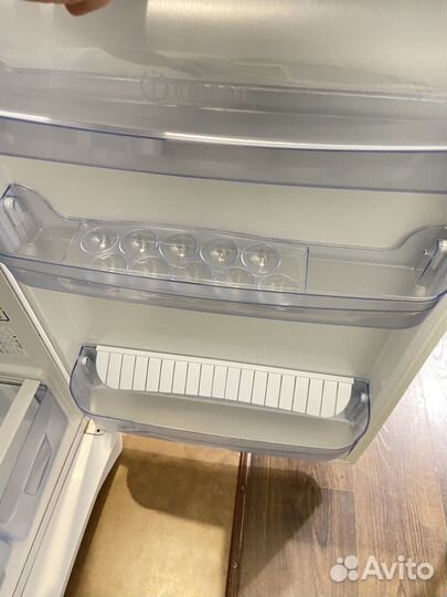 Холодильник indesit маленький