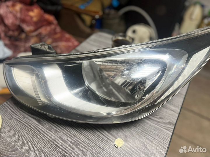Фара левая
