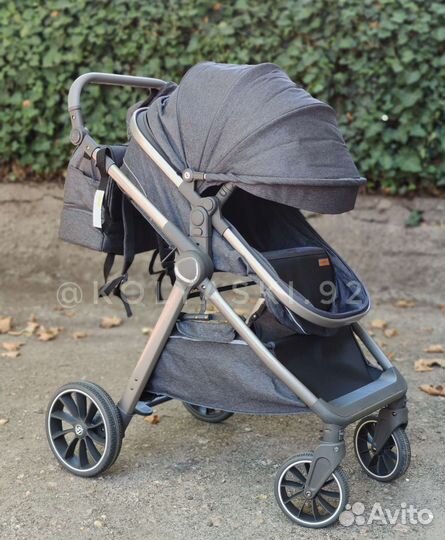 Коляска Luxmom V8 (3в1)