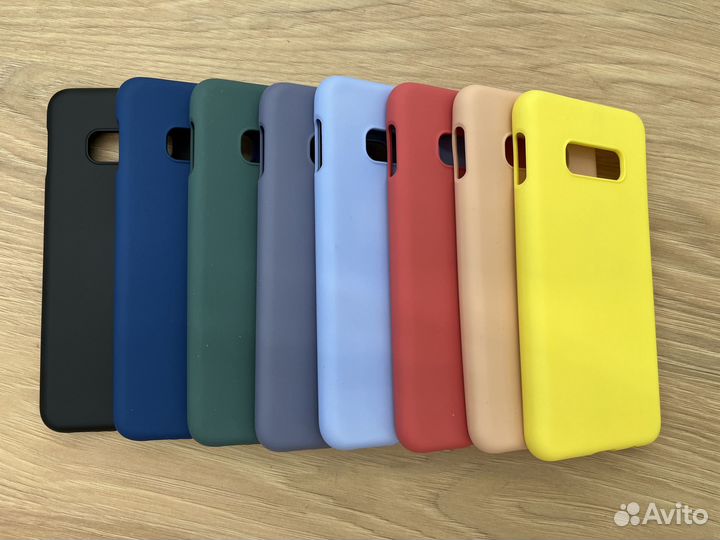 Чехол силиконовый на Samsung S10e