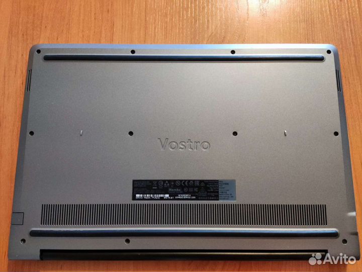 Ноутбук Dell Vostro 15 5568