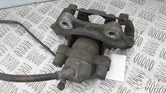 Суппорт тормозной задний правый mercedes benz R-cl