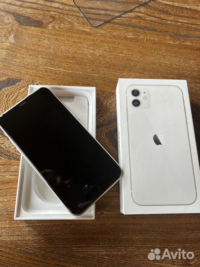 iPhone 11, 128 ГБ