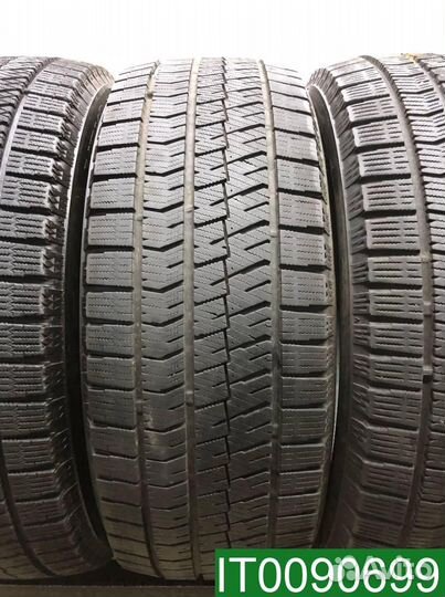 Bridgestone Blizzak VRX 215/55 R17 101H