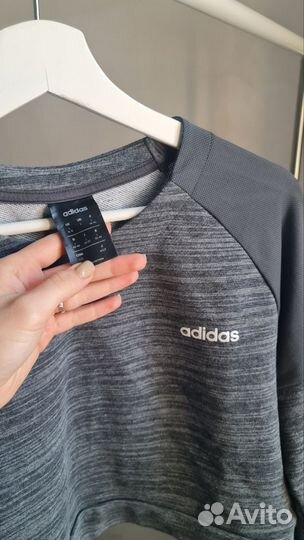 Спортивная кофта/Crop-толстовка Adidas
