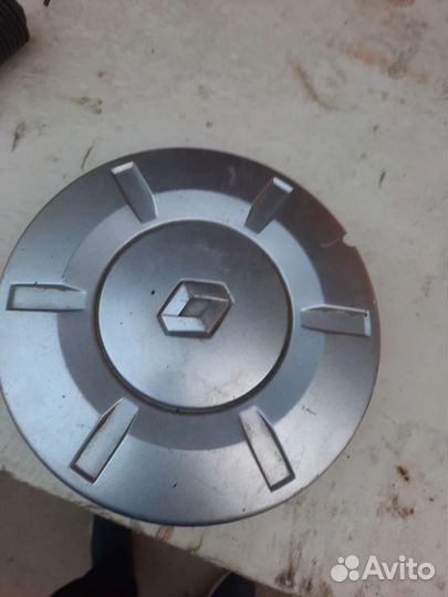 Колпак renault logan 1