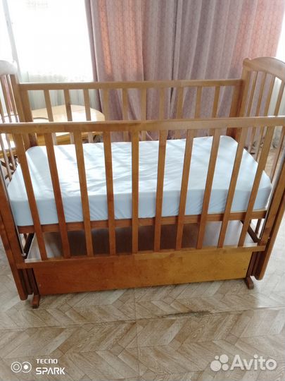 Детская кровать с матрасом