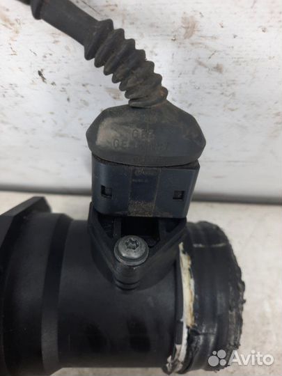 Расходомер Audi A4 седан 2.0 ALT 2001