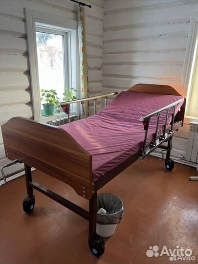 Кровать для лежачих больных бу