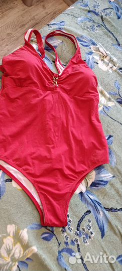 Купальник слитный красный женский новый 50-52