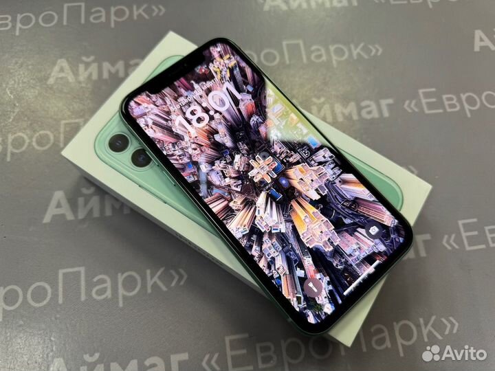 iPhone 11, 64 ГБ