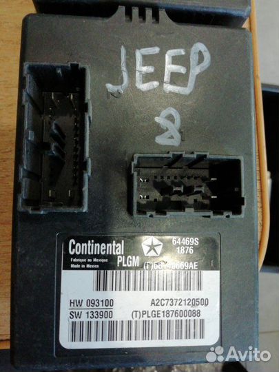 Блок управления дверьми Jeep Grand Cherokee 200