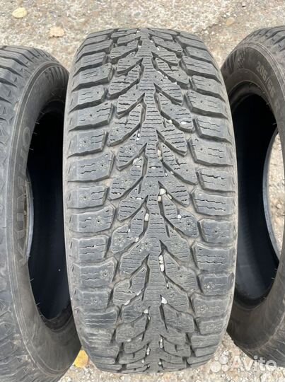 Kumho WinterCraft Ice Wi32 205/55 R16