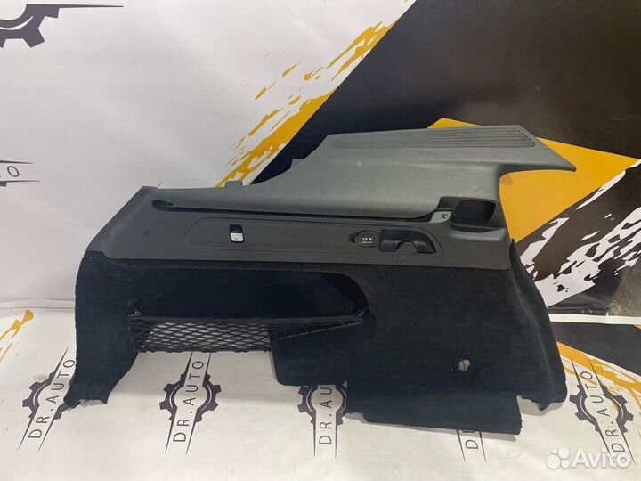 Обшивка багажника леваяl Mercedes Glc W253 2 2018