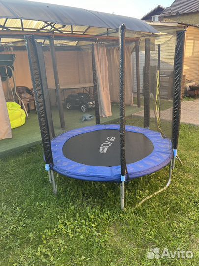 Детский батут с сеткой