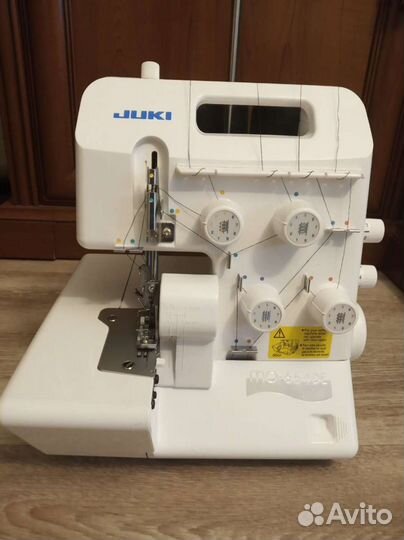 Оверлок для швейной машины