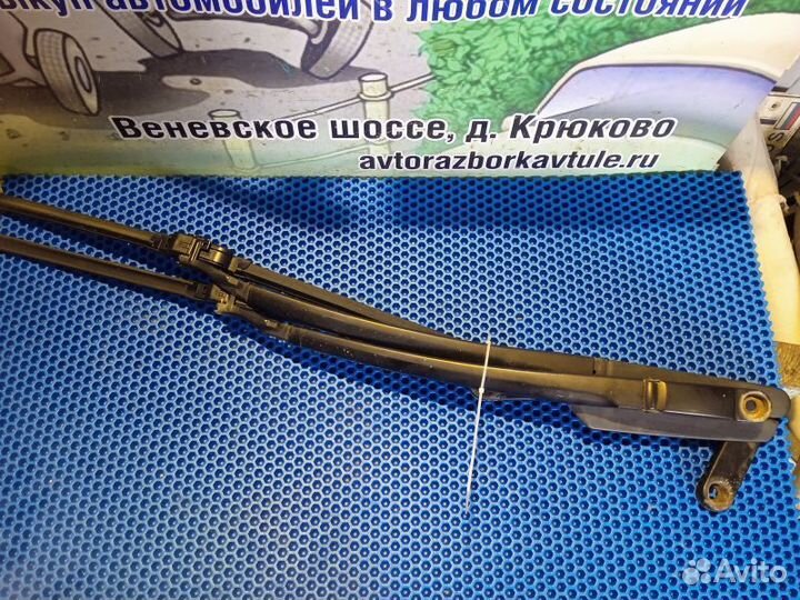 Поводок стеклоочистителя Volkswagen Touareg