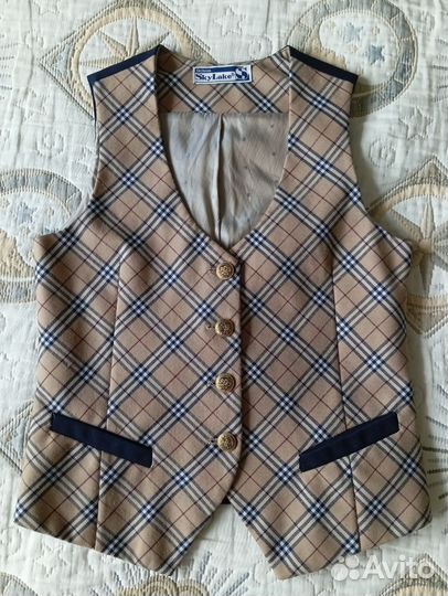 Жилет школьный в клетку 146 рост