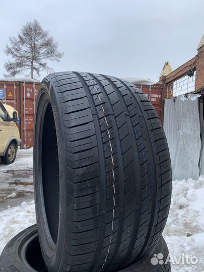 Arivo Ultra ARZ5 285/50 R20 115V