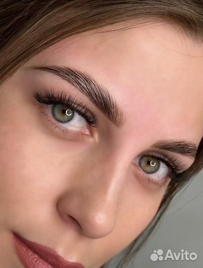 Оформление бровей