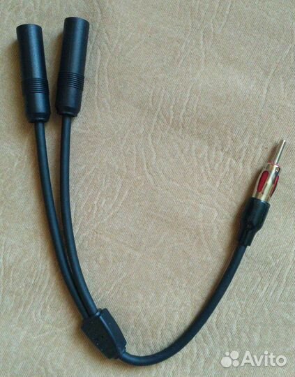 Антенный адаптер и сумматор в авто: 2 входа / 1 вы