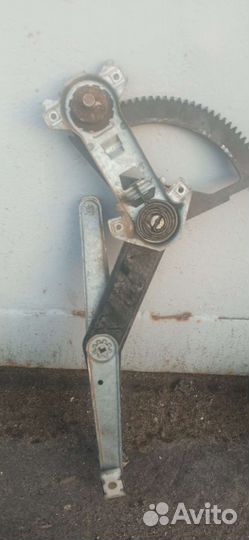 Стеклоподъемник Мерседес