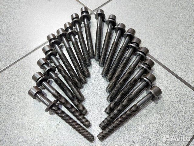 Болт гбц Nissan Bassara JVU30 YD25 2001