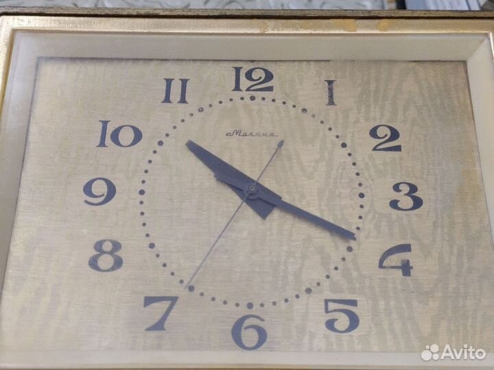Настольные часы Молния СССР