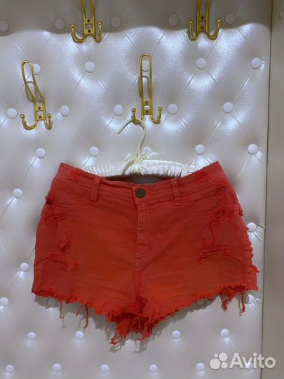 Шорты женские