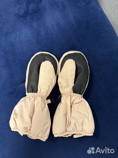 Шапка и варежки детские