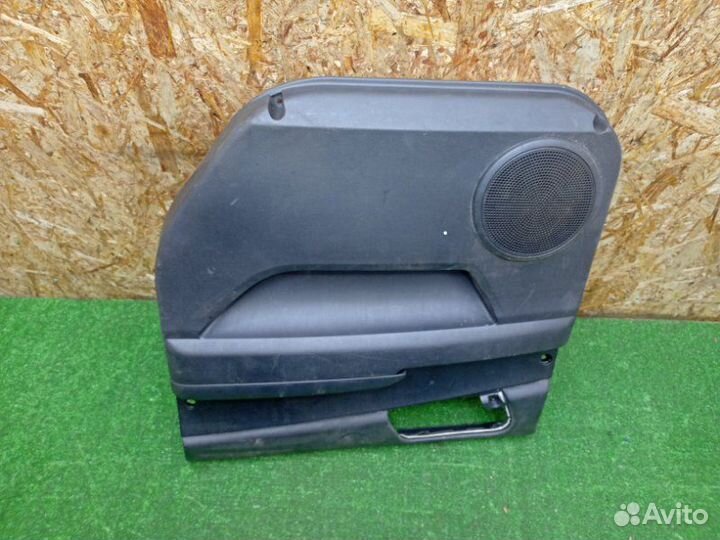 Обшивка двери задняя правая Ssang Yong Actyon