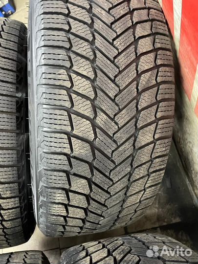 Оригинал Mercedes GL W166 Michelin 275/45 R21