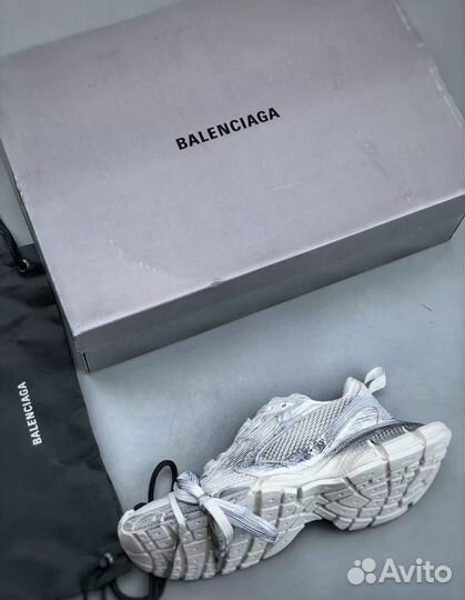 Balenciaga 3xl